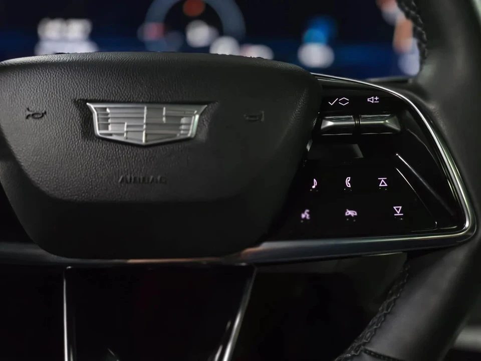 2024 Cadillac Lyriq - Image 21 of 21