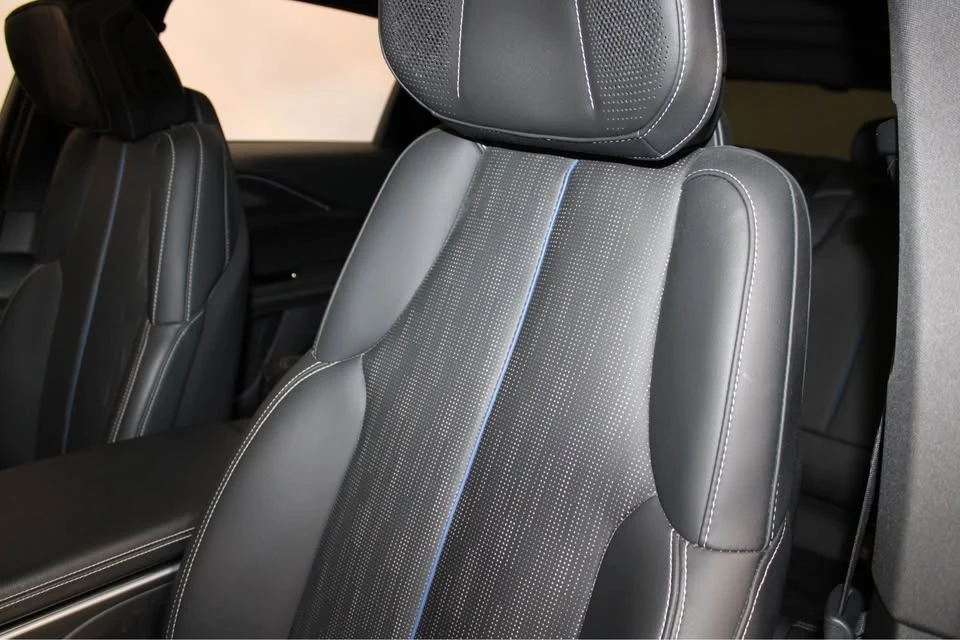 2024 Cadillac Lyriq - Image 7 of 19