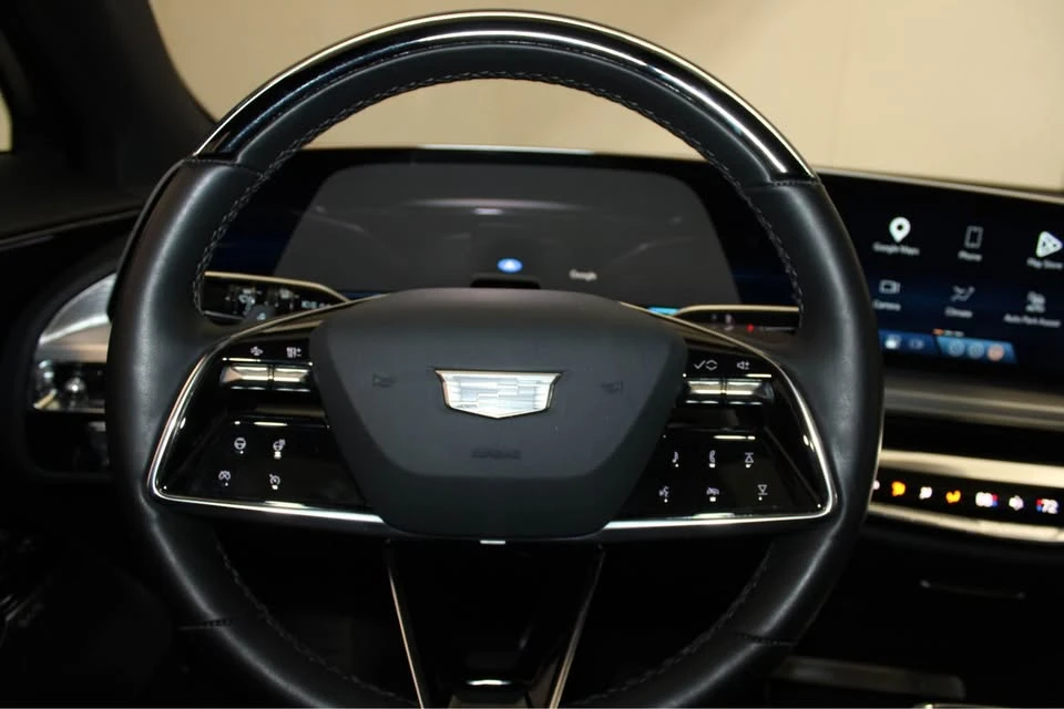 2024 Cadillac Lyriq - Image 11 of 19