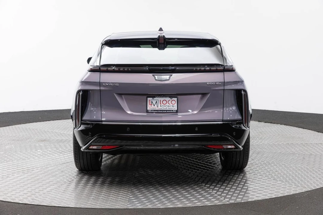 2024 Cadillac Lyriq - Image 6 of 31