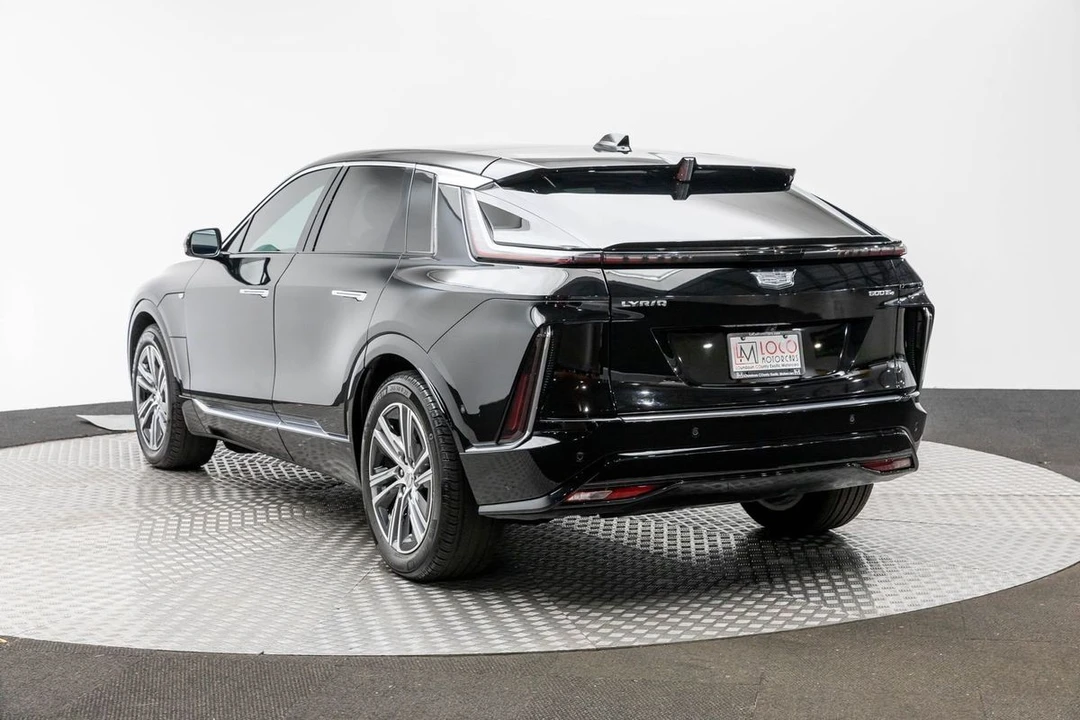 2024 Cadillac Lyriq - Image 7 of 21