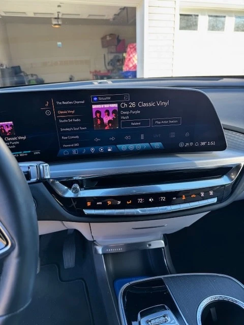 2024 Cadillac Lyriq - Image 20 of 21