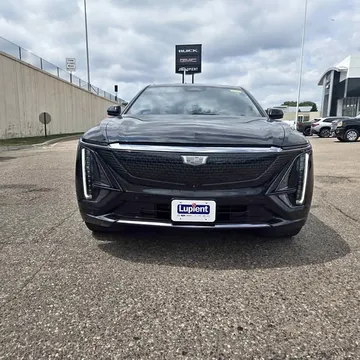 2024 Cadillac LYRIQ Sport 1