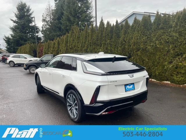 2024 Cadillac Lyriq - Image 10 of 21