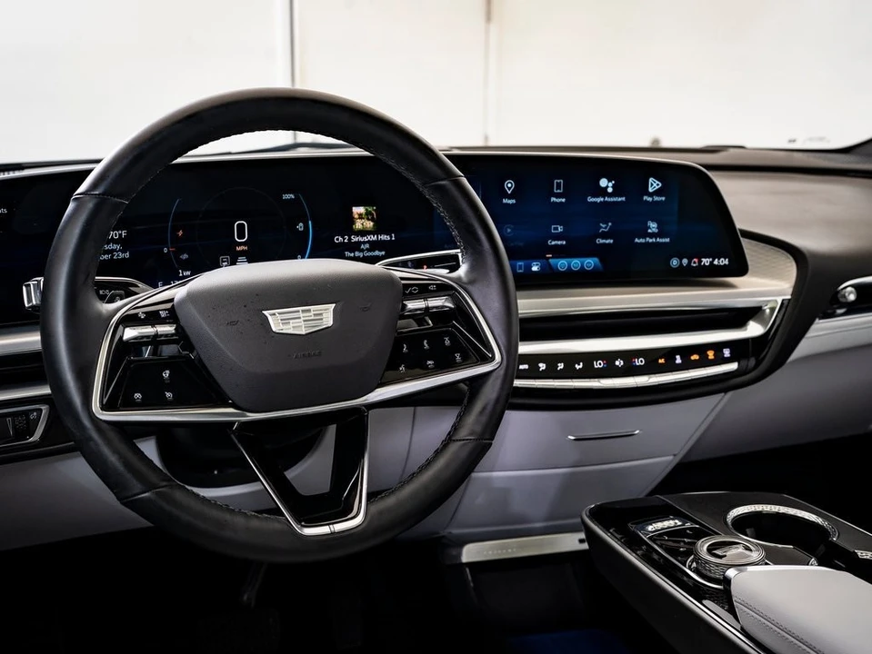 2024 Cadillac Lyriq - Image 4 of 21