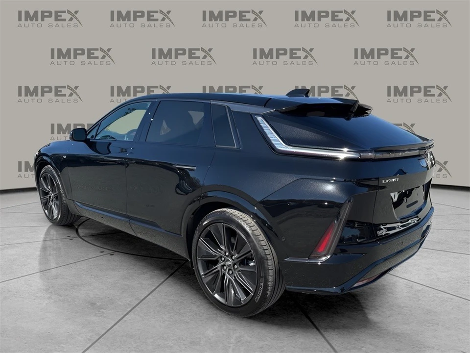 2024 Cadillac Lyriq - Image 3 of 12