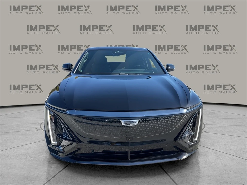 2024 Cadillac Lyriq - Image 8 of 12