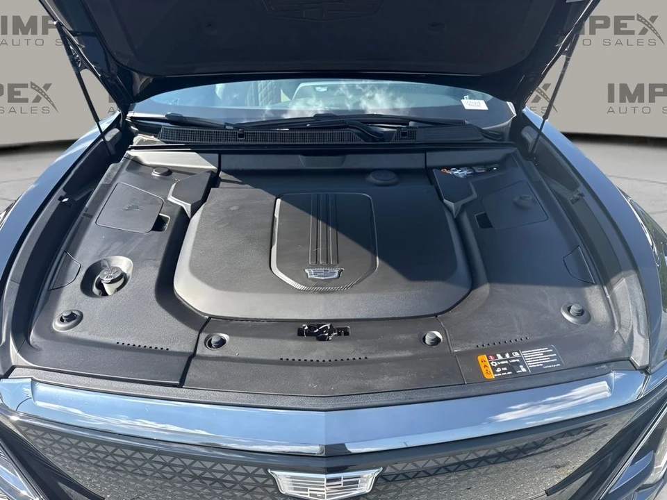 2024 Cadillac Lyriq - Image 25 of 29
