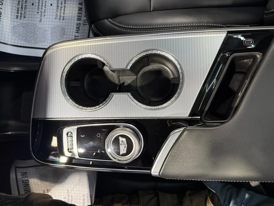 2024 Cadillac Lyriq - Image 22 of 31