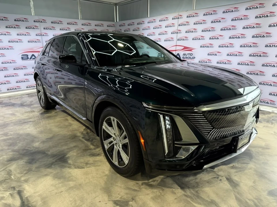 2024 Cadillac Lyriq - Image 5 of 31