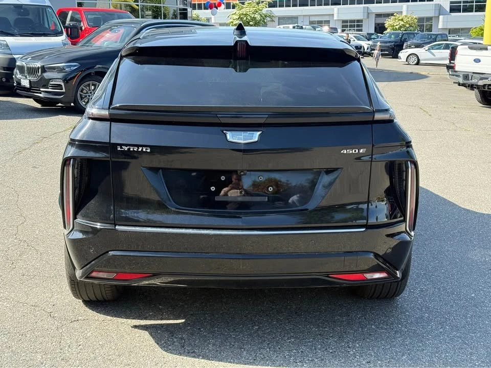 2024 Cadillac Lyriq - Image 6 of 16