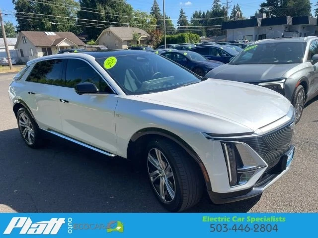 2024 Cadillac Lyriq - Image 16 of 31