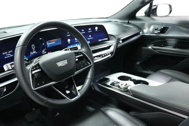 2024 Cadillac Lyriq - Image 2 of 21