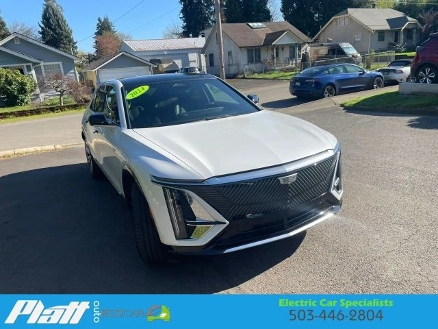 2024 Cadillac Lyriq - Image 14 of 21