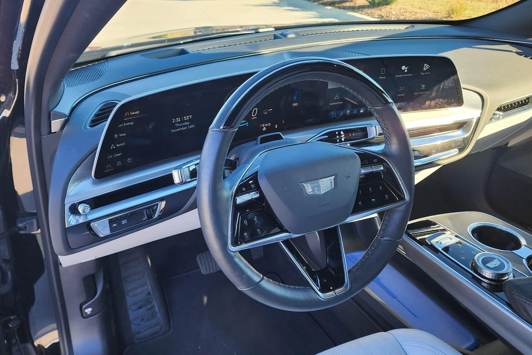 2024 Cadillac Lyriq - Image 26 of 31