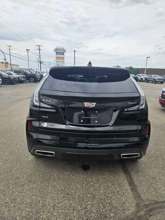 2024 Cadillac XT4 - Image 3 of 8