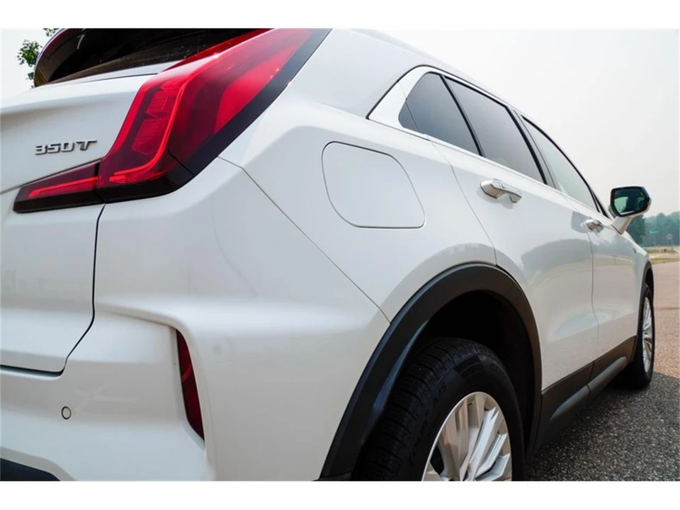 2024 Cadillac XT4 - Image 28 of 31