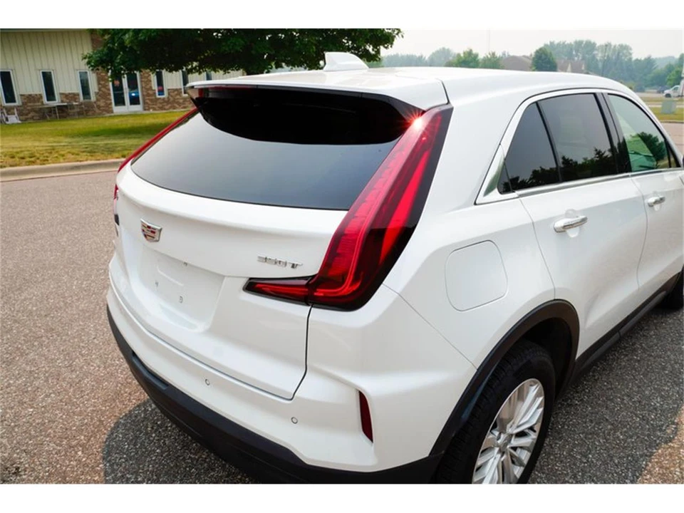 2024 Cadillac XT4 - Image 29 of 31