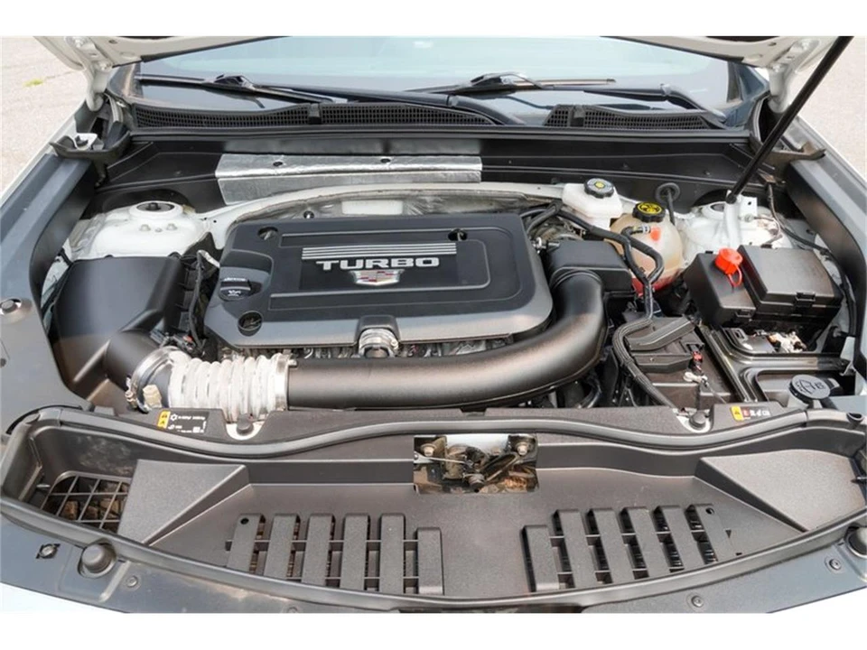 2024 Cadillac XT4 - Image 17 of 31