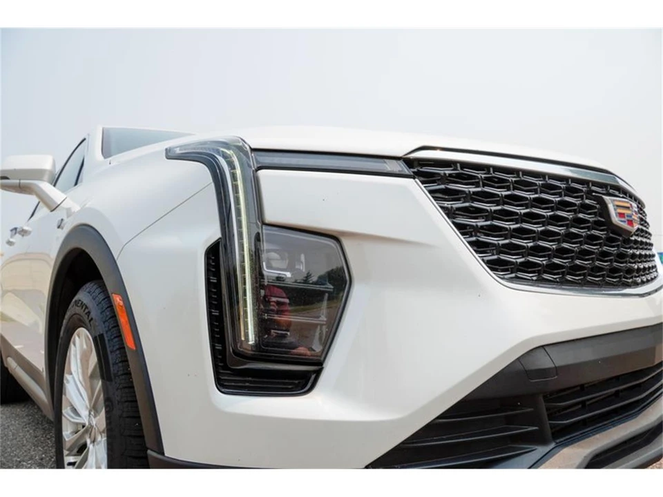 2024 Cadillac XT4 - Image 22 of 31