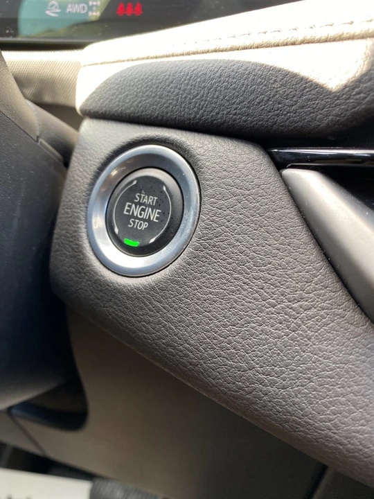 2024 Cadillac XT4 - Image 19 of 21