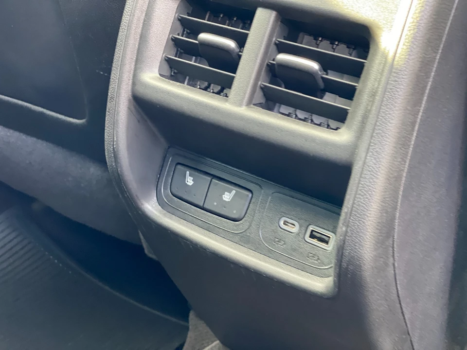 2024 Cadillac XT4 - Image 7 of 21