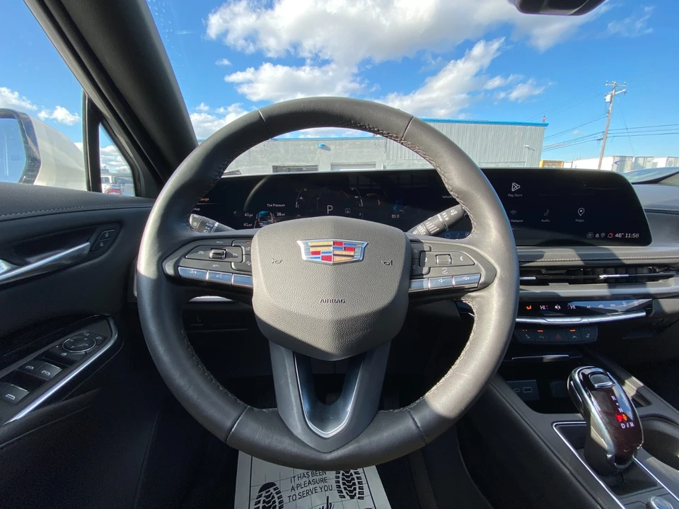 2024 Cadillac XT4 - Image 13 of 21