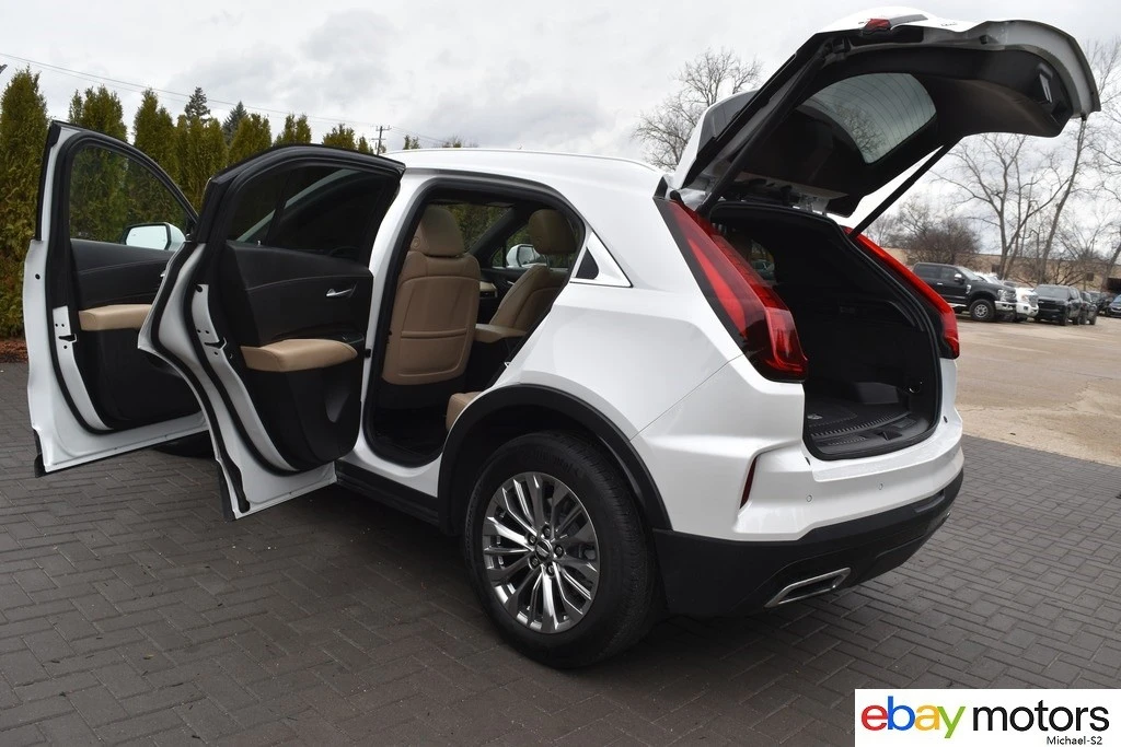 2024 Cadillac XT4 - Image 19 of 21