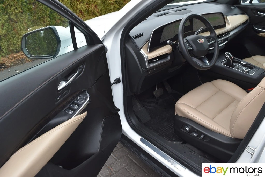 2024 Cadillac XT4 - Image 11 of 21