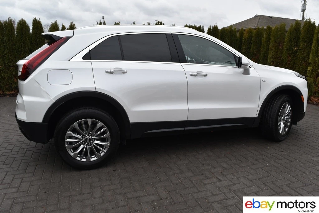 2024 Cadillac XT4 - Image 4 of 21