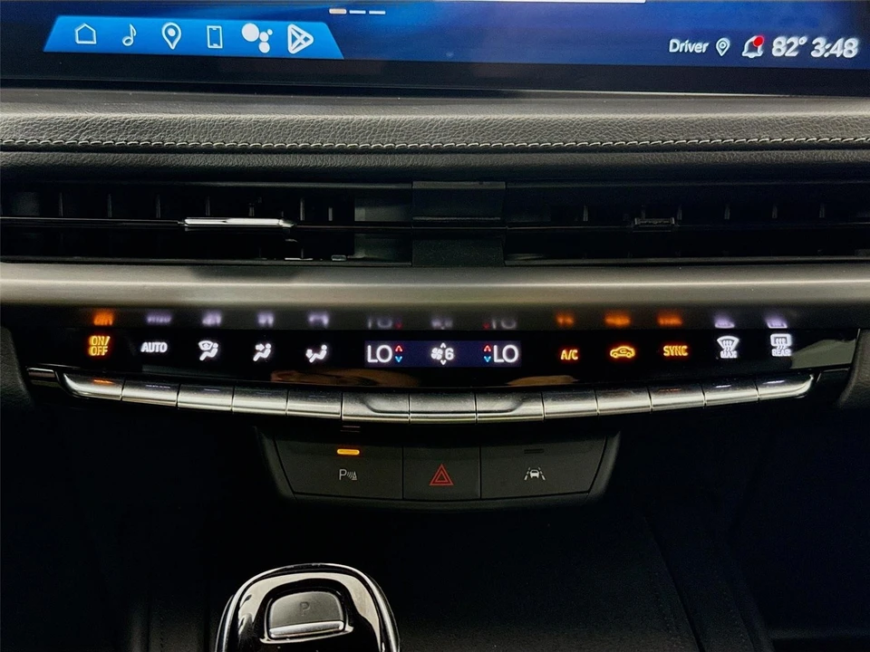 2024 Cadillac XT4 - Image 15 of 21