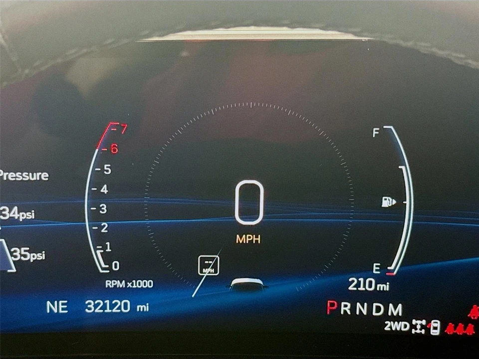 2024 Cadillac XT4 - Image 9 of 14