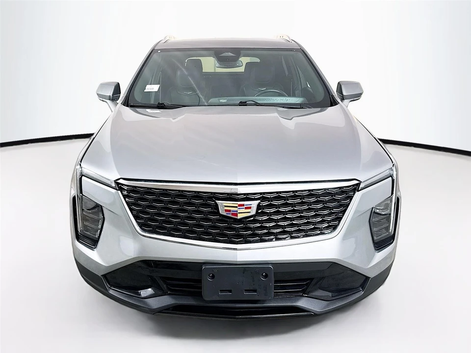 2024 Cadillac XT4 - Image 2 of 21