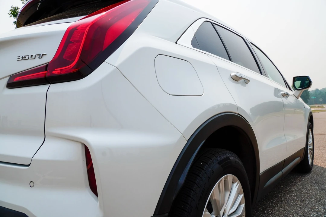 2024 Cadillac XT4 - Image 29 of 31
