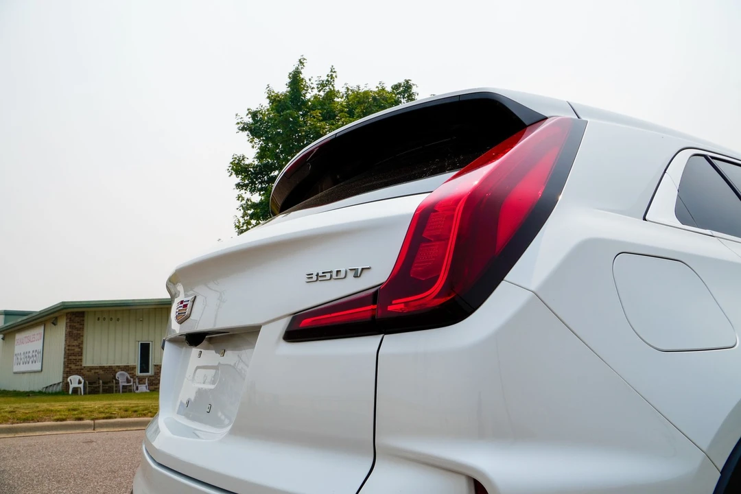 2024 Cadillac XT4 - Image 28 of 31