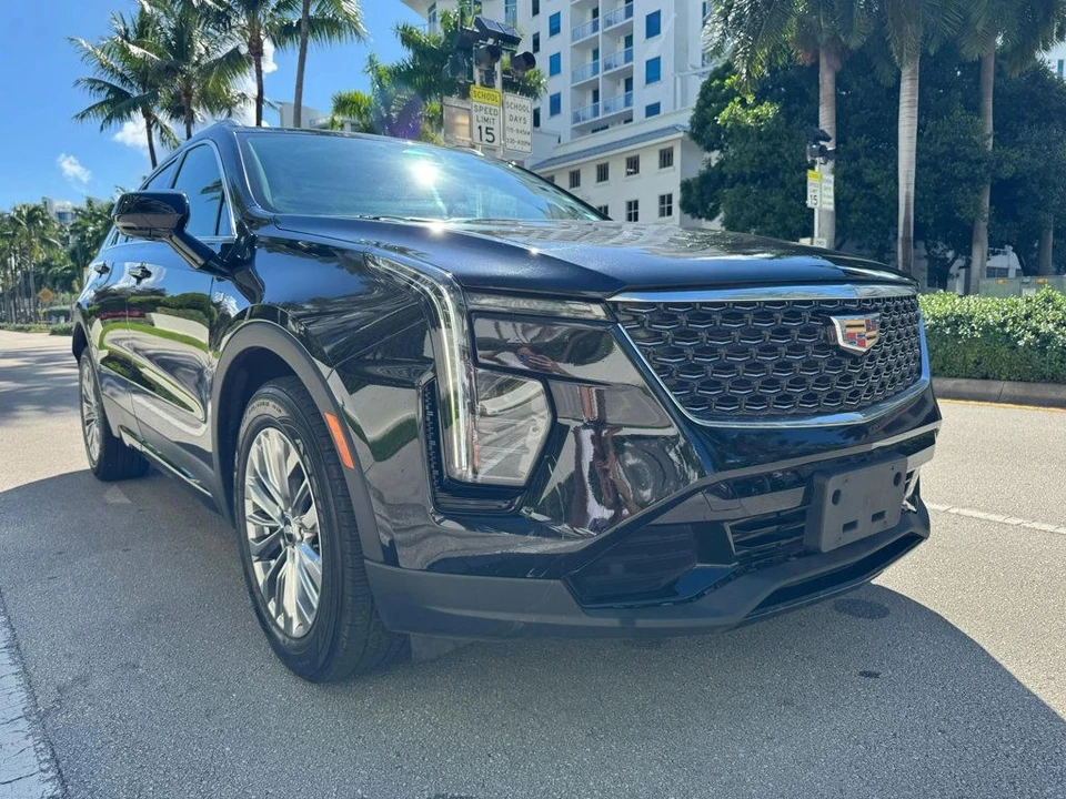 2024 Cadillac XT4 - Image 3 of 12