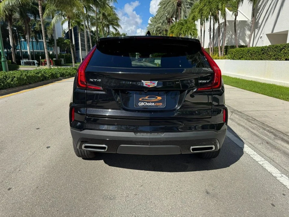 2024 Cadillac XT4 - Image 11 of 12