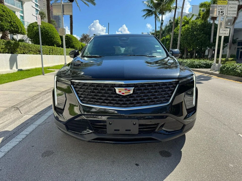 2024 Cadillac XT4 - Image 4 of 12