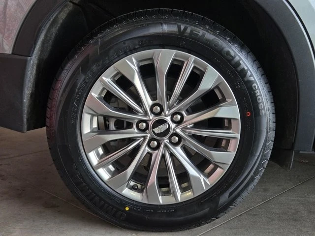 2024 Cadillac XT4 - Image 5 of 21