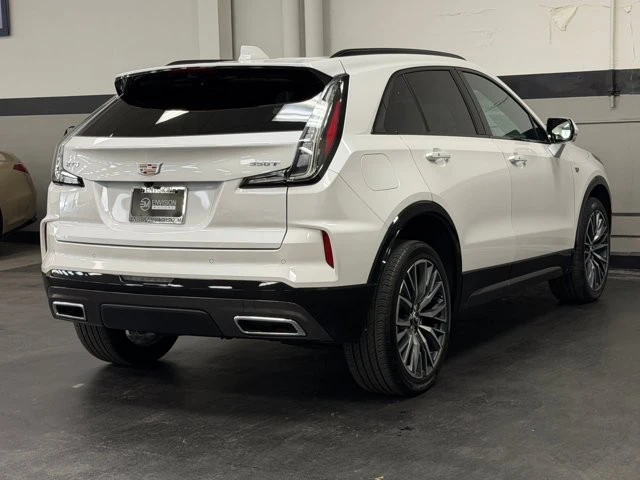 2024 Cadillac XT4 - Image 12 of 21