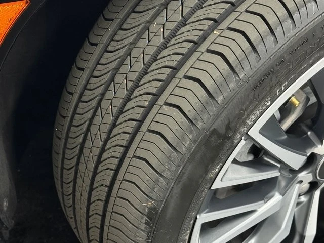 2024 Cadillac XT4 - Image 19 of 21