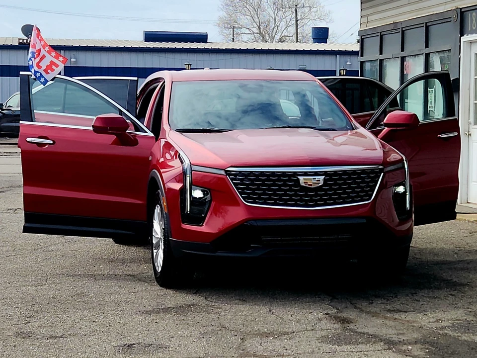 2024 Cadillac XT4 - Image 9 of 21