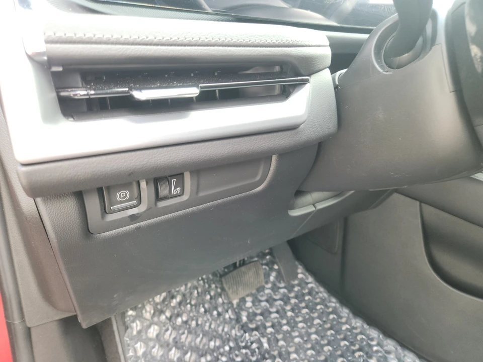 2024 Cadillac XT4 - Image 18 of 21