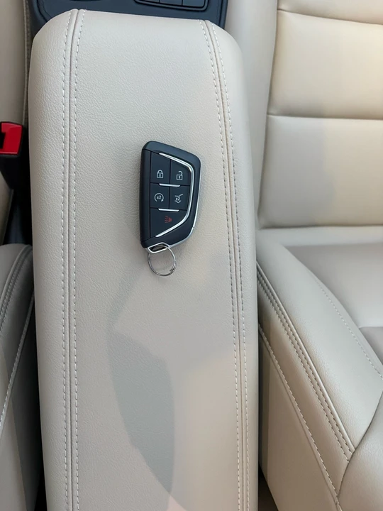 2024 Cadillac XT4 - Image 18 of 21