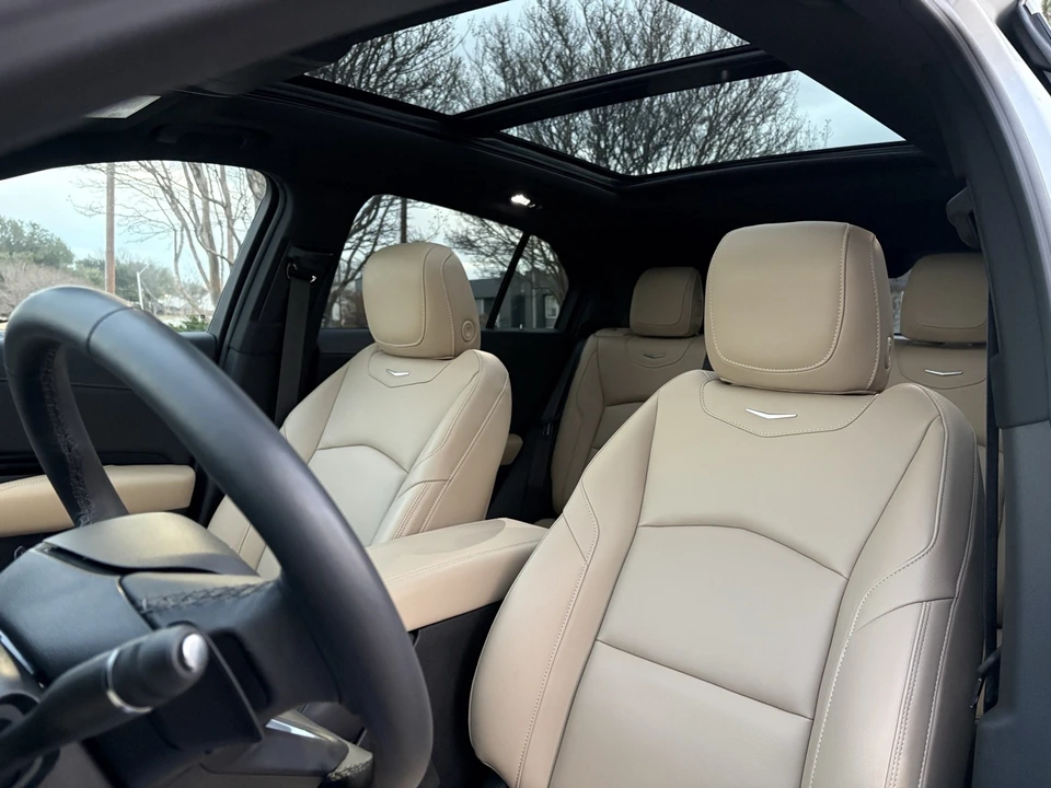 2024 Cadillac XT4 - Image 10 of 21