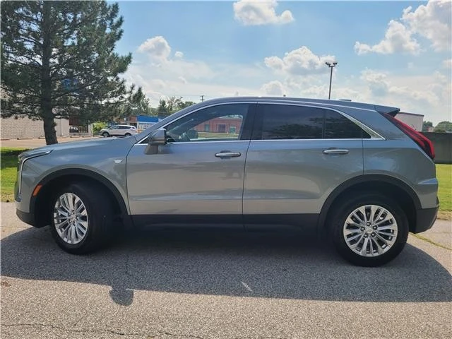 2024 Cadillac XT4 - Image 2 of 12