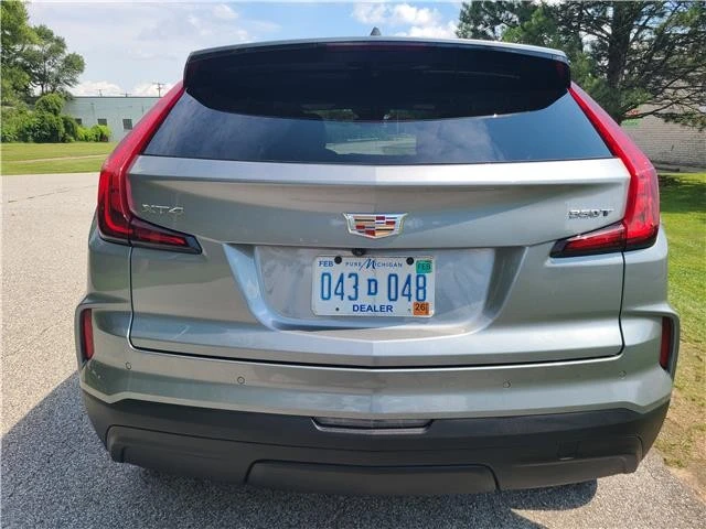 2024 Cadillac XT4 - Image 4 of 12