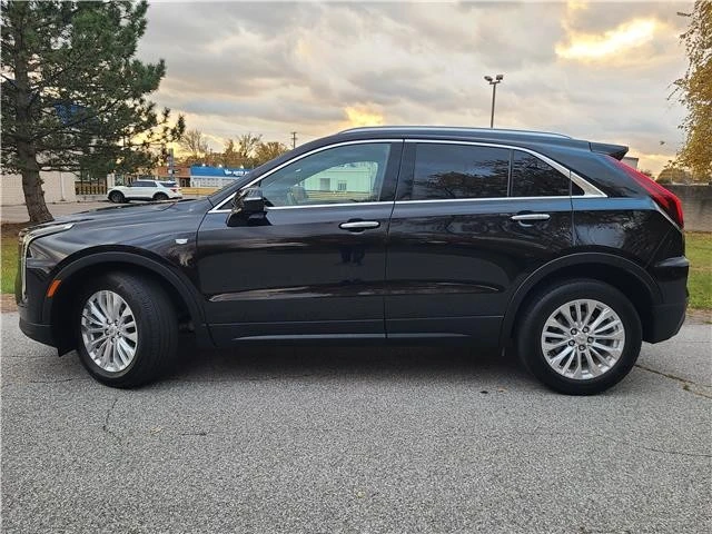 2024 Cadillac XT4 - Image 2 of 12