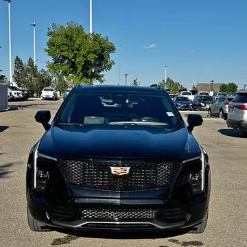 2024 Cadillac XT4 Sport