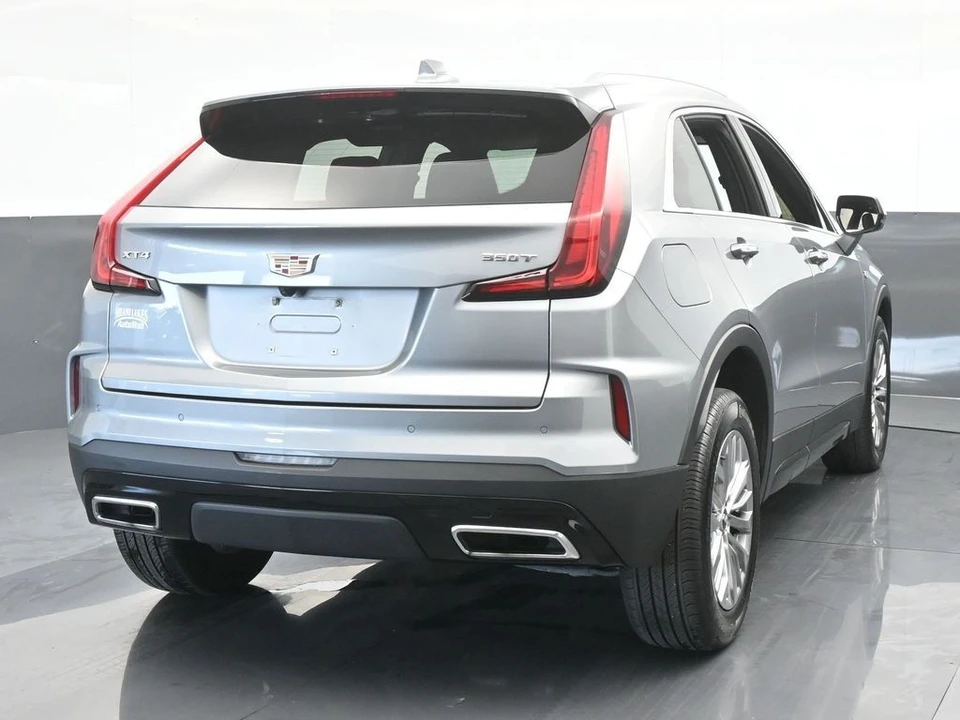 2024 Cadillac XT4 - Image 5 of 12